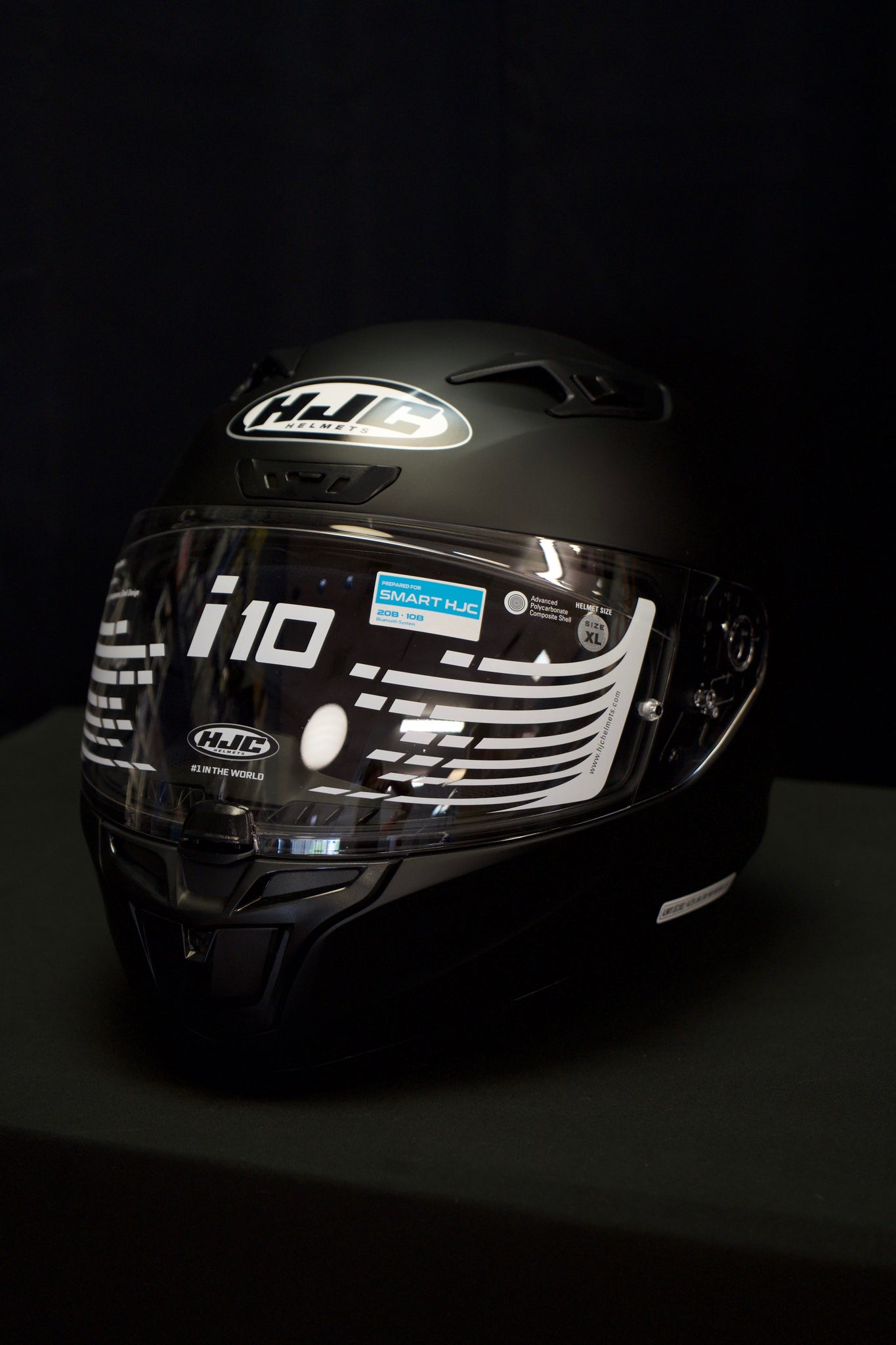 HJC i10 Helmet Black