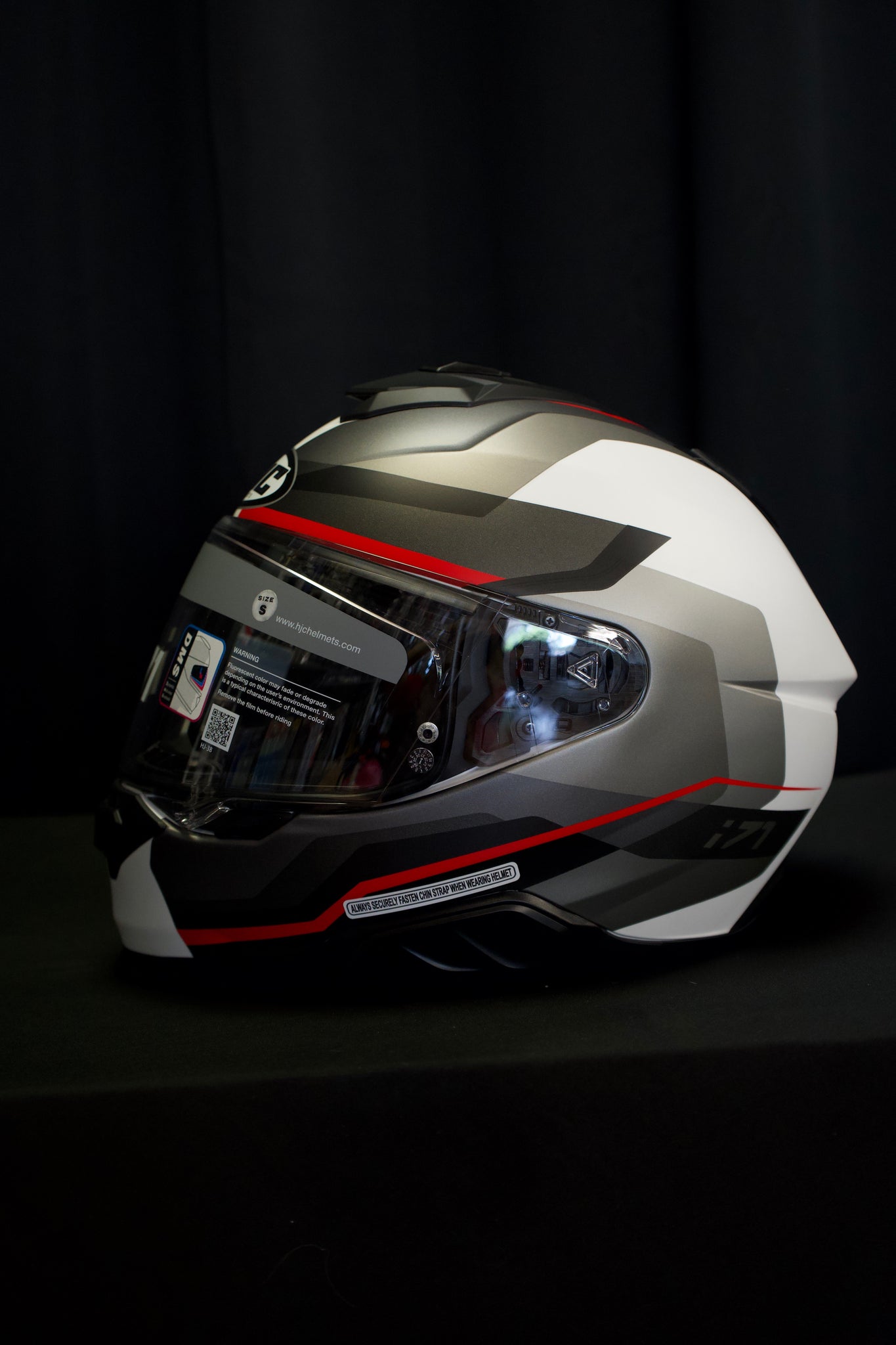 HJC i71 Helmet Nior